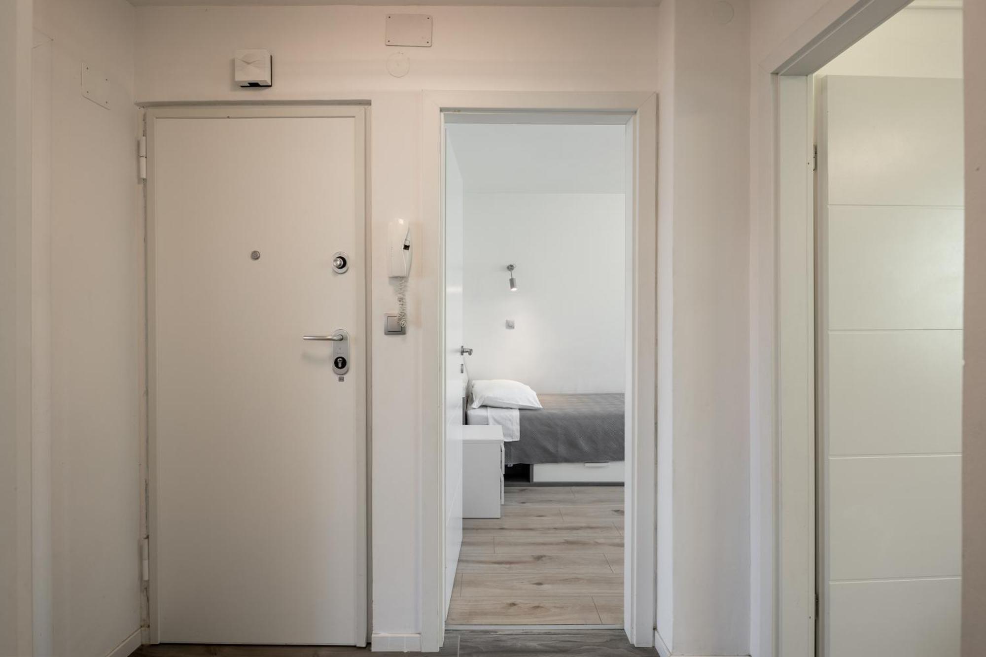 Centrale Apartment Σπλιτ Εξωτερικό φωτογραφία